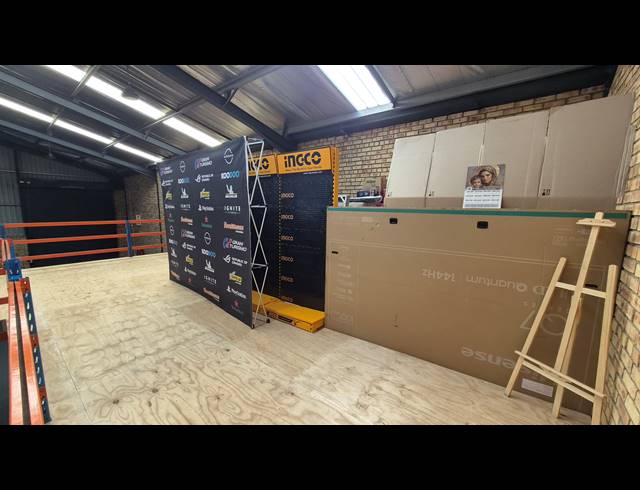 417M² WAREHOUSE TO LET IN BARTLETT